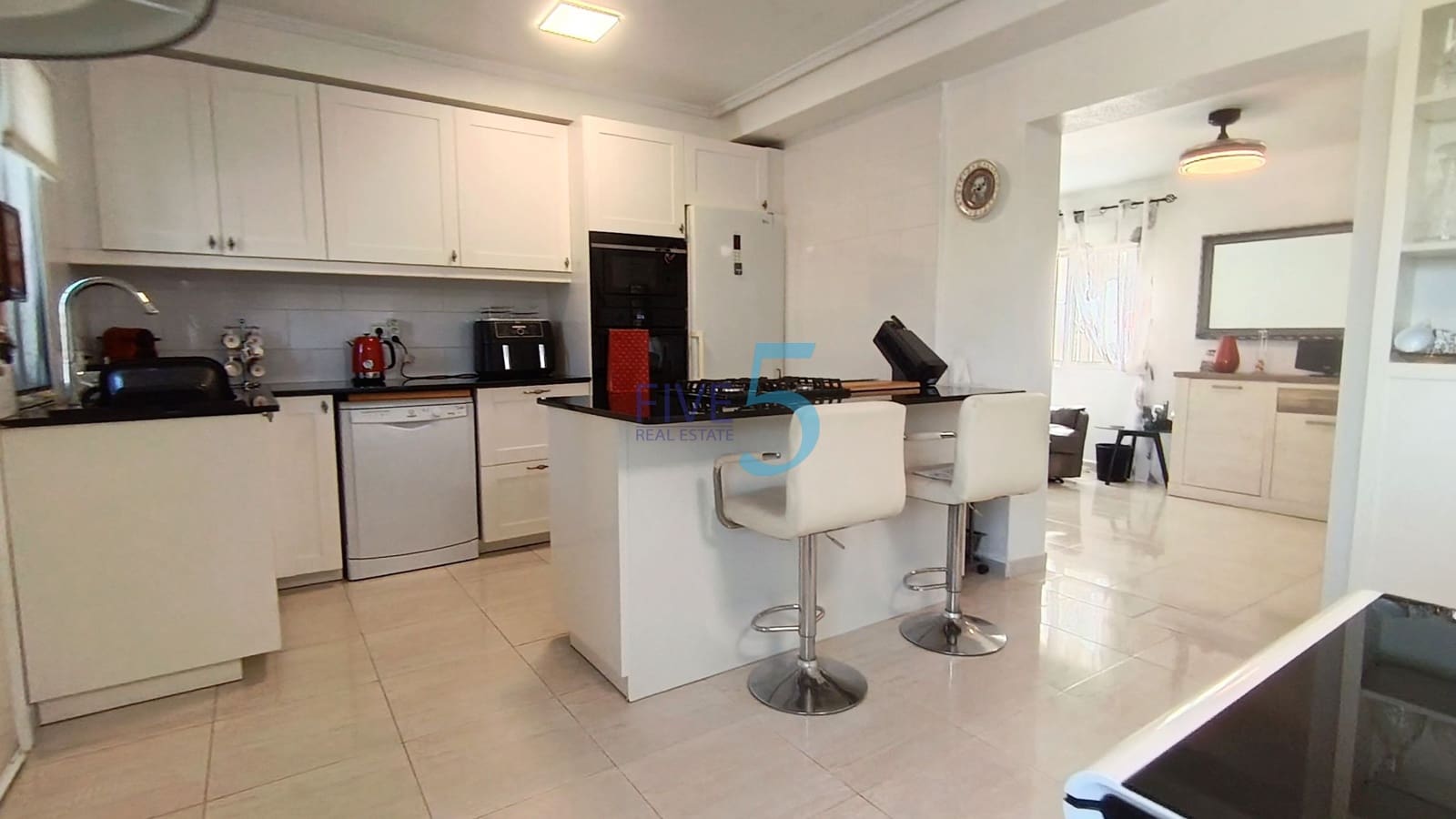 3 slaapkamer Villa te koop in Ciudad Quesada met zwembad garage - € 245.000 (Ref: 10080242)
