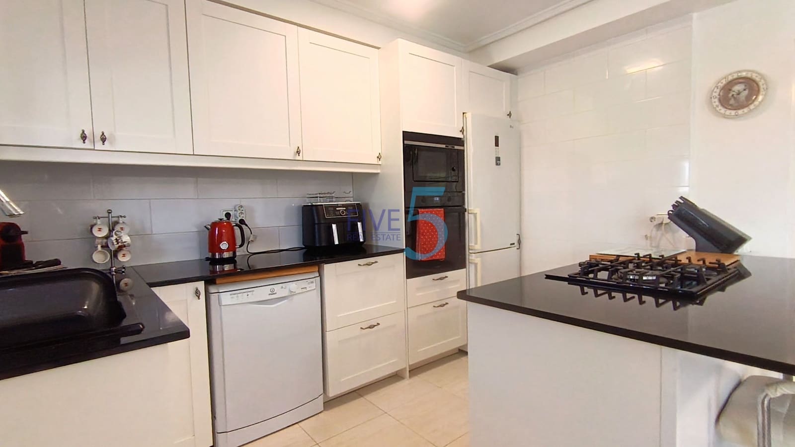 3 slaapkamer Villa te koop in Ciudad Quesada met zwembad garage - € 245.000 (Ref: 10080242)