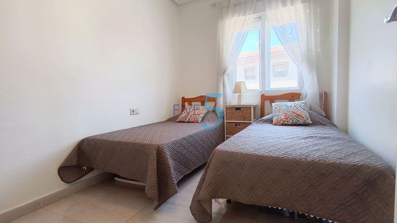 3 slaapkamer Villa te koop in Ciudad Quesada met zwembad garage - € 245.000 (Ref: 10080242)