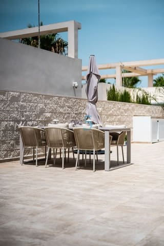 3 quarto Moradia para venda em Benijófar com piscina - 499 999 € (Ref: 10085082)