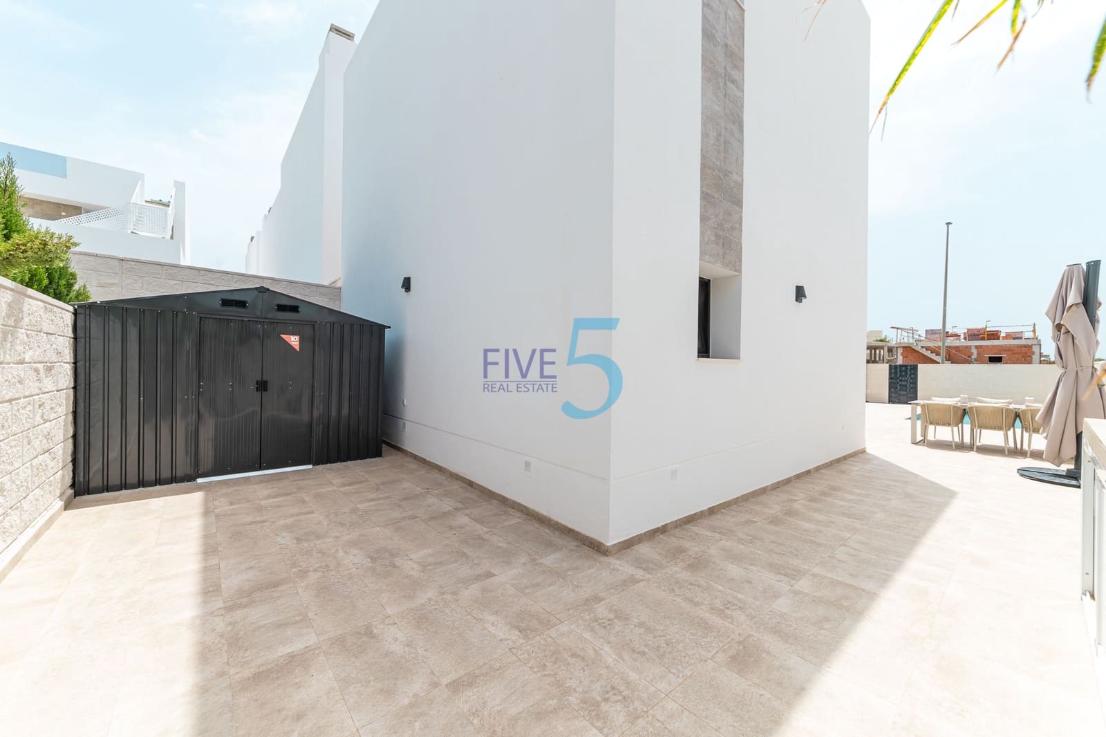 3 quarto Moradia para venda em Benijofar com piscina - 499 999 € (Ref: 10085082)