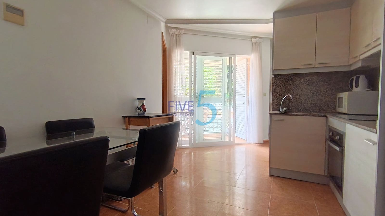 2 slaapkamer Appartement te koop in Formentera del Segura met zwembad - € 99.999 (Ref: 10088504)