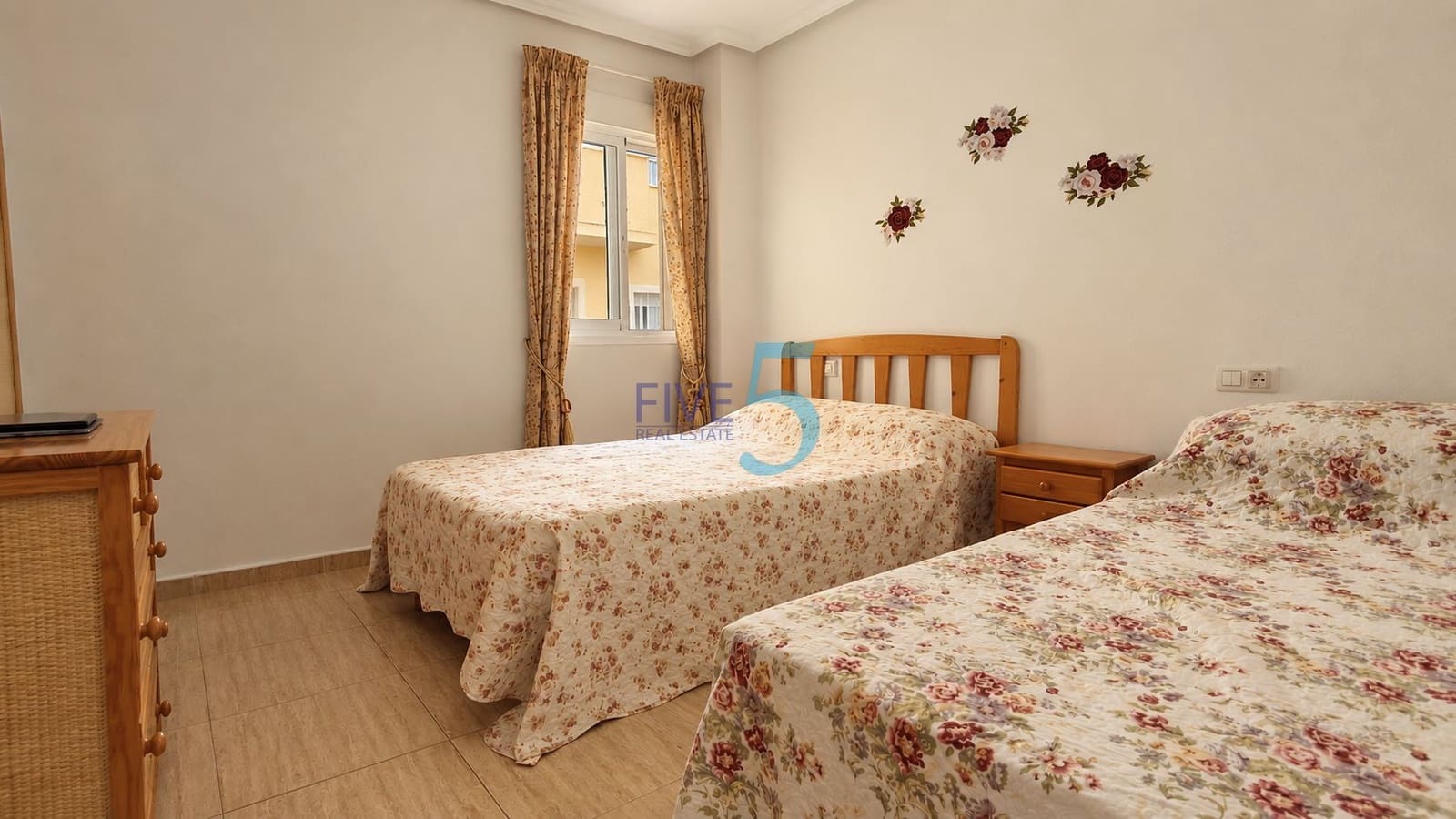 2 slaapkamer Appartement te koop in Formentera del Segura met zwembad - € 85.000 (Ref: 10088505)
