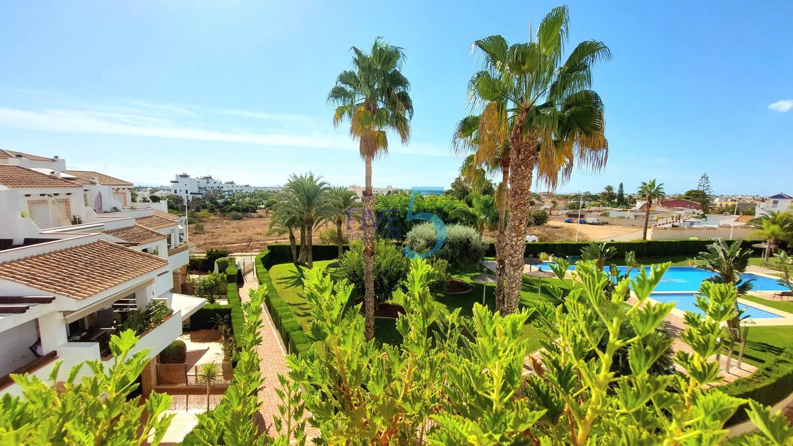 Apartamento de 2 habitaciones en Los Dolses en venta con piscina garaje - 239.000 € (Ref: 10091385)