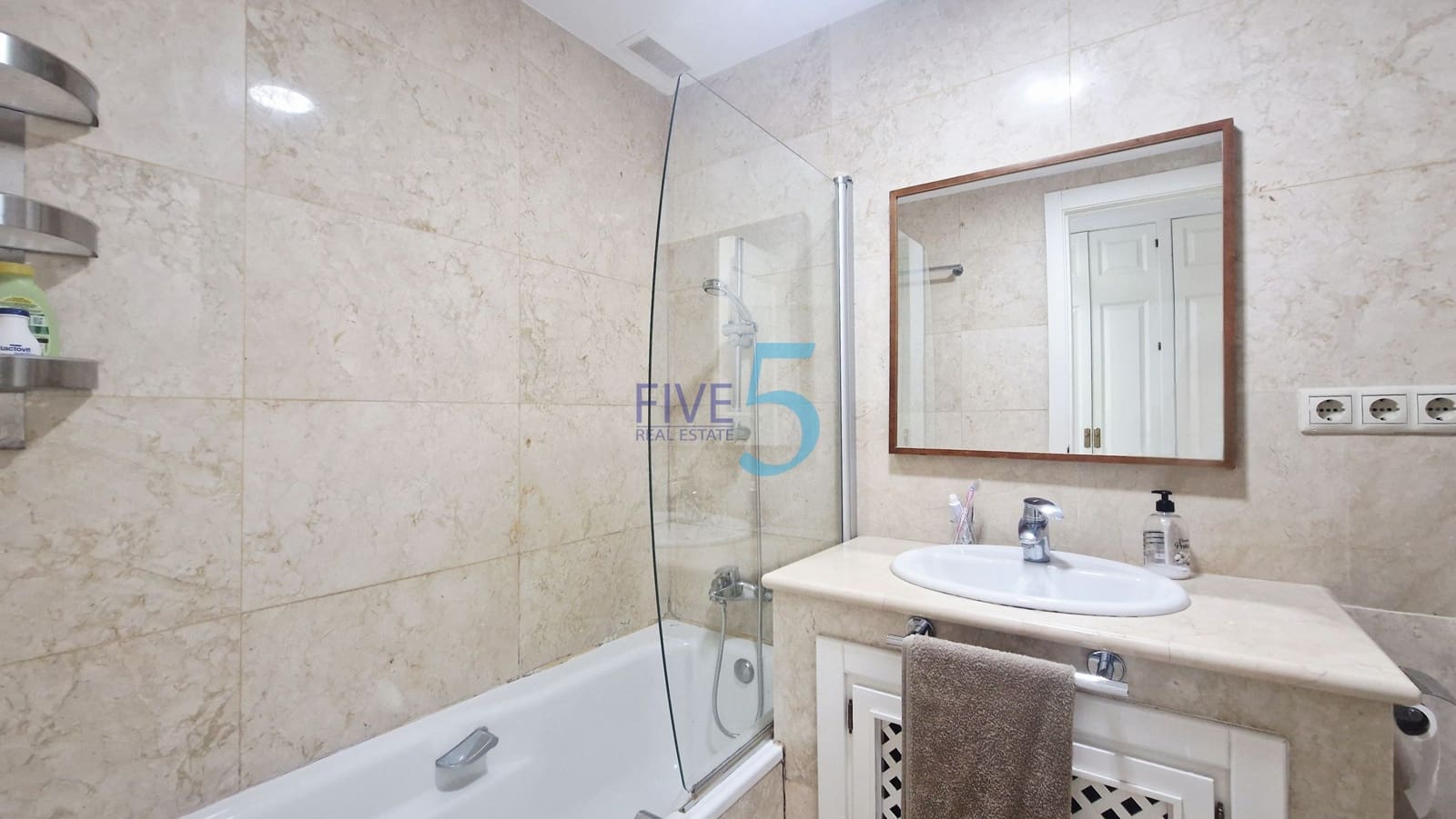 3 sovrum Lägenhet till salu i Roda med pool garage - 250 000 € (Ref: 10091386)