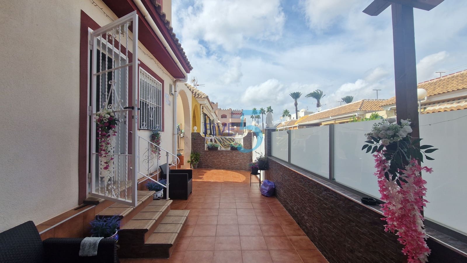 3 slaapkamer Huis te koop in Los Narejos met zwembad garage - € 235.000 (Ref: 10091387)