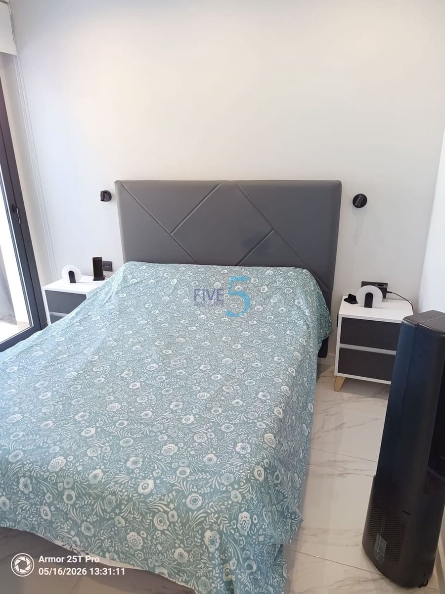 2 slaapkamer Appartement te koop in Orihuela Costa met zwembad garage - € 359.000 (Ref: 10091569)