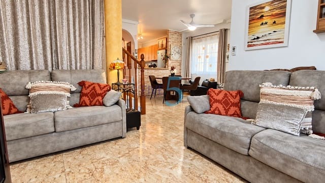 3 soveværelse Villa til salg i El Raso, Guardamar del Segura med swimmingpool - € 299.999 (Ref: 10093774)