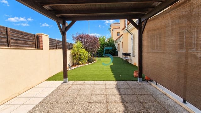 3 soveværelse Villa til salg i El Raso, Guardamar del Segura med swimmingpool - € 299.999 (Ref: 10093774)