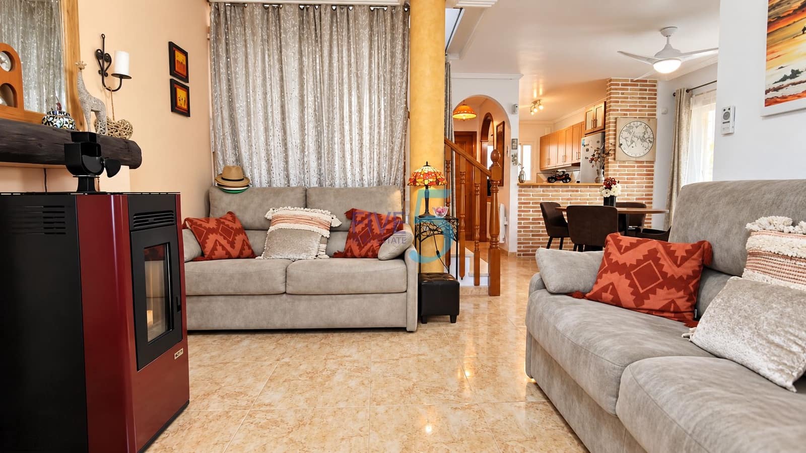 3 soveværelse Villa til salg i El Raso med swimmingpool - € 299.999 (Ref: 10093774)