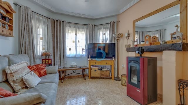 3 slaapkamer Villa te koop in El Raso, Guardamar del Segura met zwembad garage - € 299.999 (Ref: 10093774)