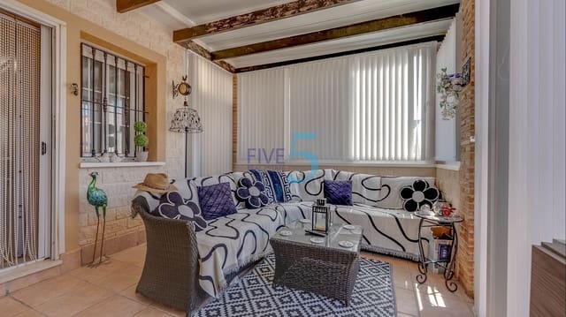 3 slaapkamer Villa te koop in El Raso, Guardamar del Segura met zwembad garage - € 299.999 (Ref: 10093774)
