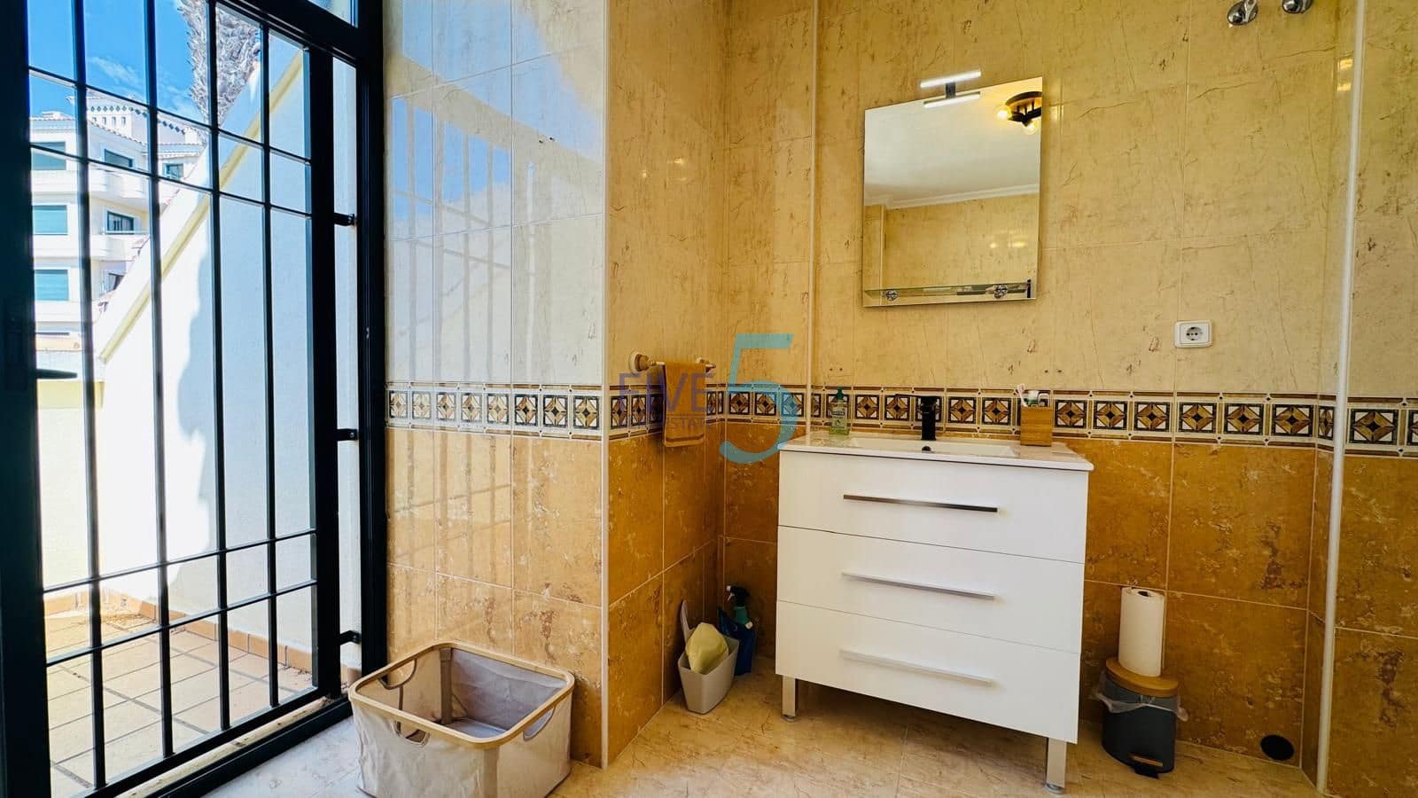 3 sovrum Hus till salu i Campoamor med pool - 307 000 € (Ref: 10093849)