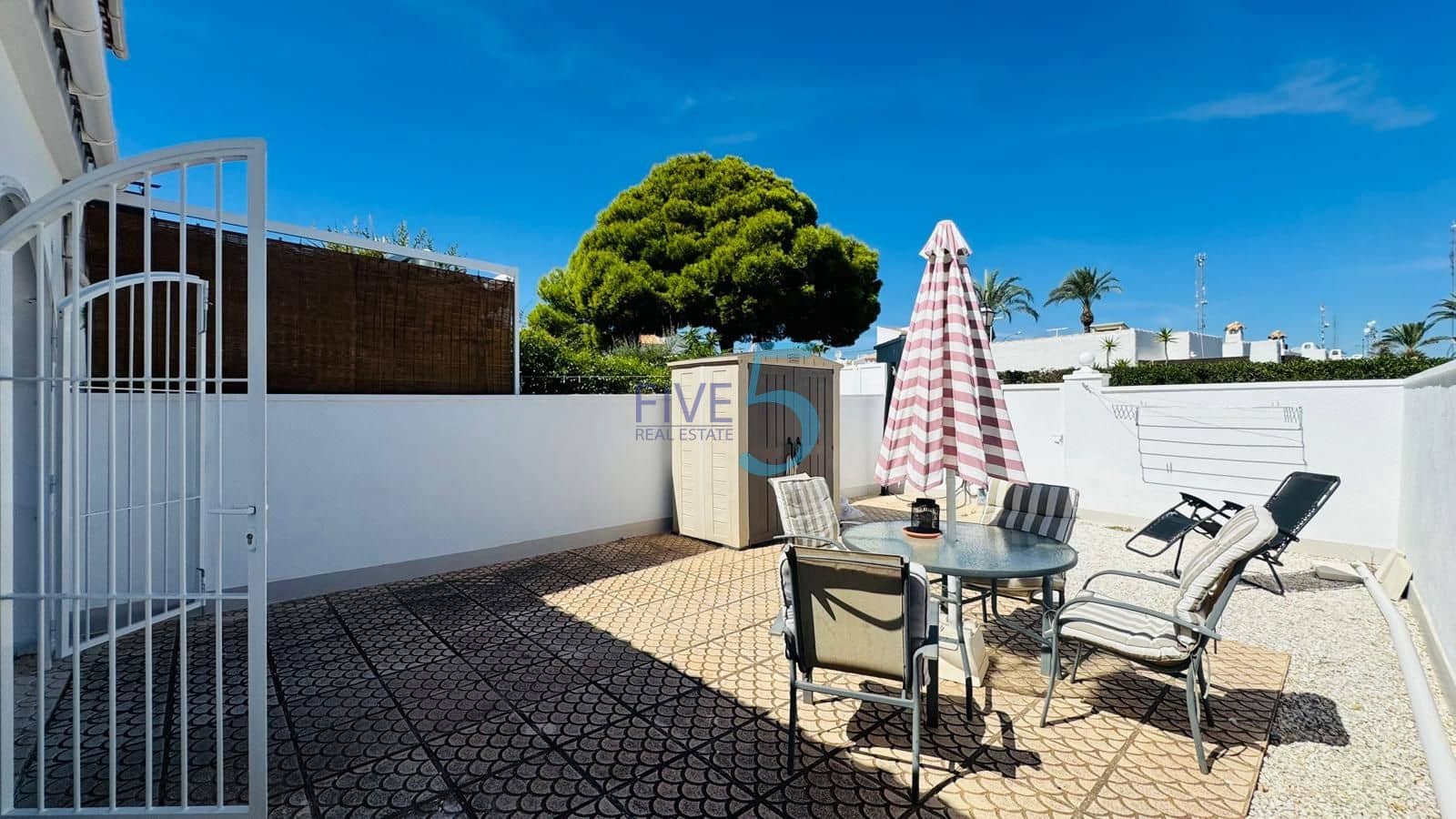 2 Zimmer Bungalow zu verkaufen in Villamartin - 169.000 € (Ref: 10093850)