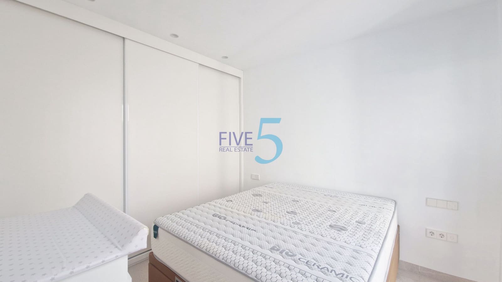 6 Zimmer Villa zu verkaufen in Torre-Pacheco mit Pool Garage - 540.000 € (Ref: 10094821)