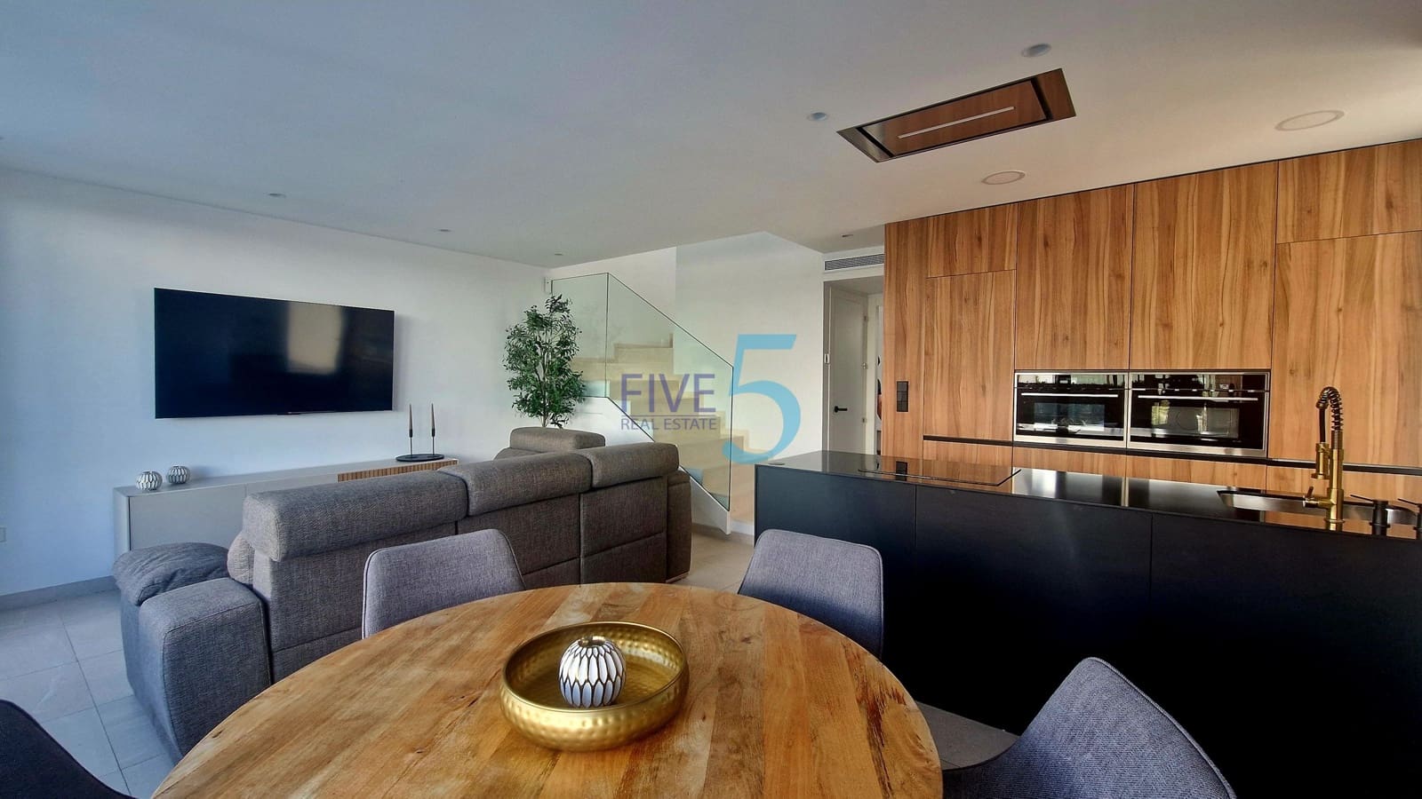 6 Zimmer Villa zu verkaufen in Torre-Pacheco mit Pool Garage - 540.000 € (Ref: 10094821)