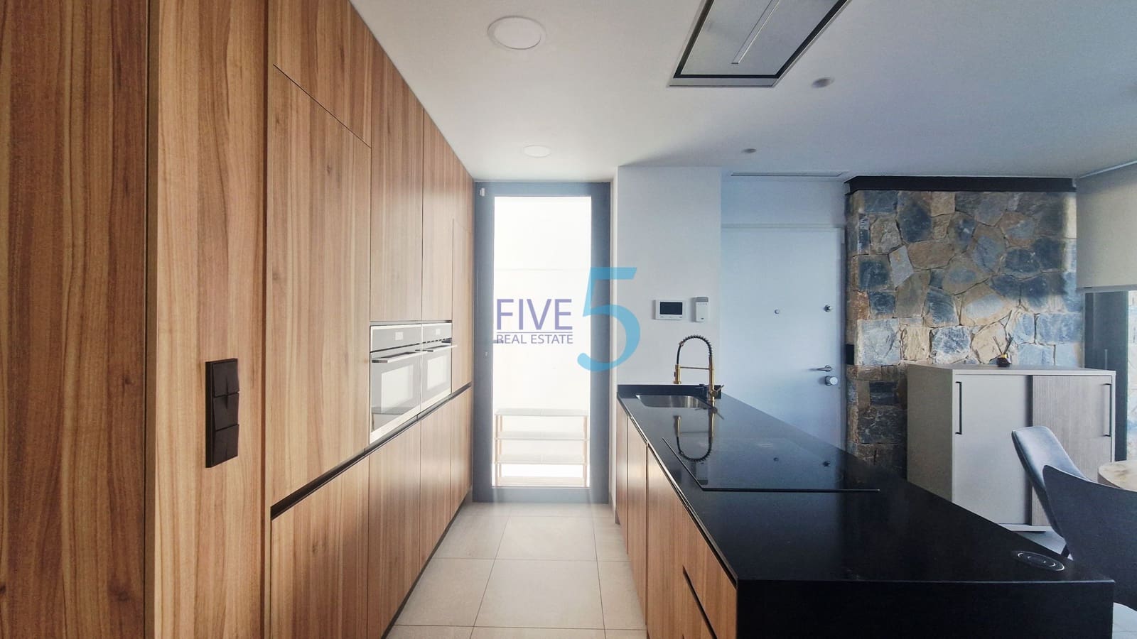 6 Zimmer Villa zu verkaufen in Torre-Pacheco mit Pool Garage - 540.000 € (Ref: 10094821)