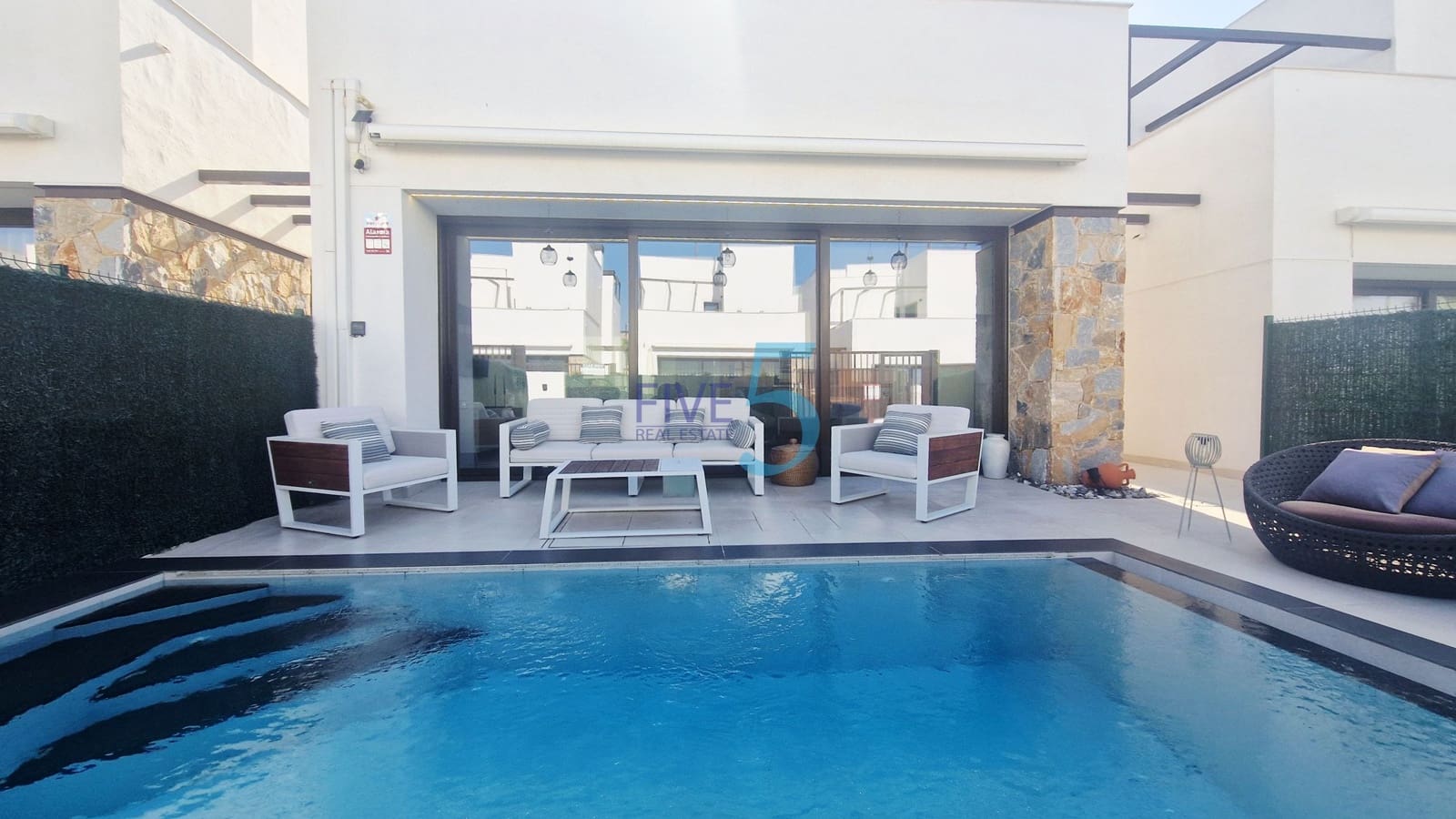 6 Zimmer Villa zu verkaufen in Torre-Pacheco mit Pool Garage - 540.000 € (Ref: 10094821)