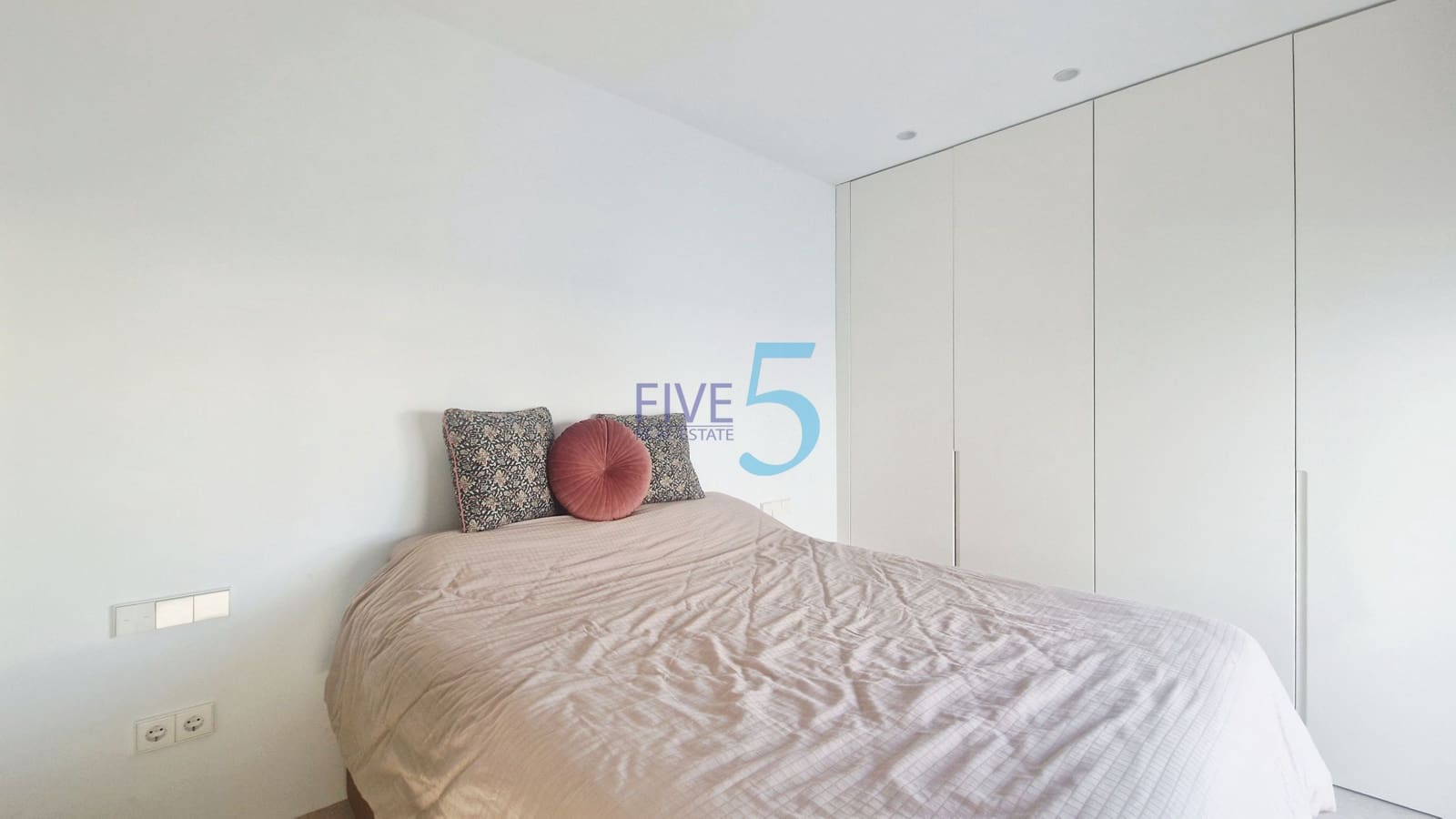 6 Zimmer Villa zu verkaufen in Torre-Pacheco mit Pool Garage - 540.000 € (Ref: 10094821)
