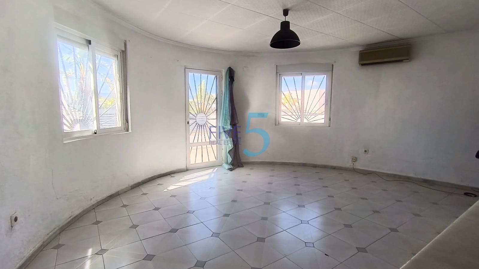2 soveværelse Villa til salg i Torrevieja - € 159.999 (Ref: 10095349)