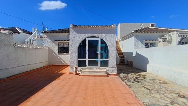 2 camera da letto Villa in vendita in Torrevieja con garage - 159.999 € (Rif: 10095349)