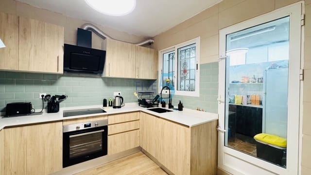 3 chambre Maison de Ville à vendre à Villamartin, Orihuela avec piscine garage - 255 000 € (Ref: 10097282)