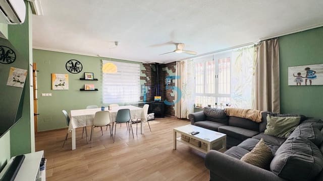 3 chambre Maison de Ville à vendre à Villamartin, Orihuela avec piscine garage - 255 000 € (Ref: 10097282)