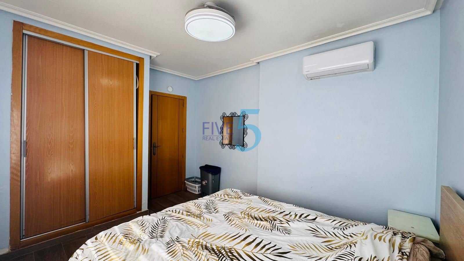 3 chambre Maison de Ville à vendre à Villamartin avec piscine garage - 255 000 € (Ref: 10097282)