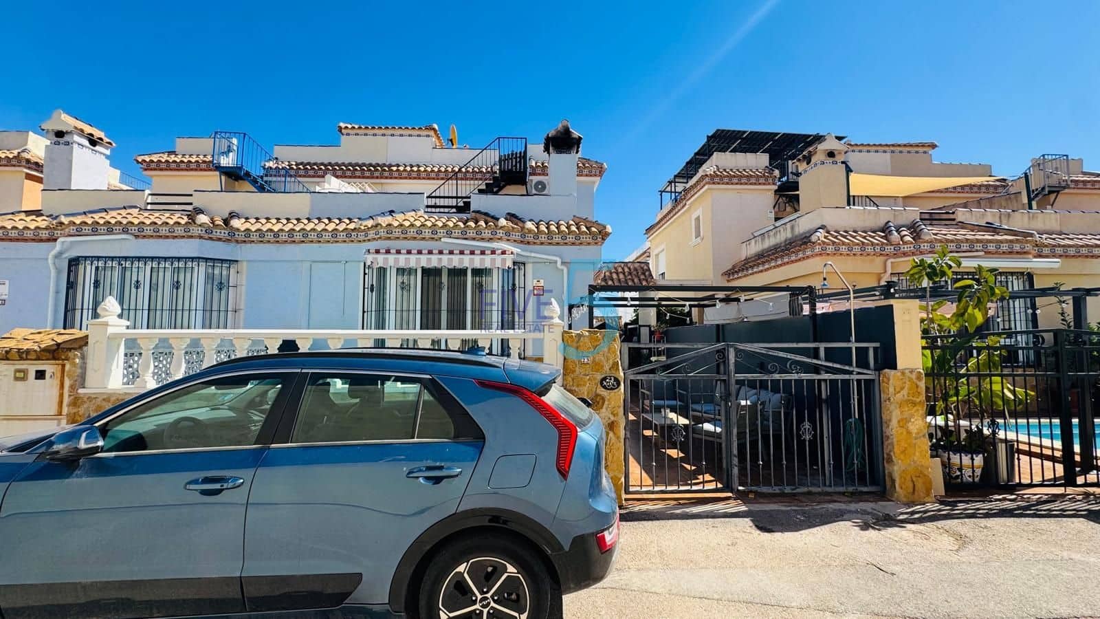 3 chambre Maison de Ville à vendre à Villamartin avec piscine garage - 255 000 € (Ref: 10097282)