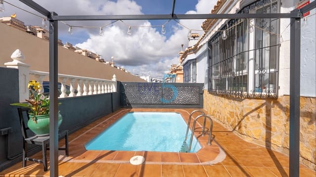 3 camera da letto Casa in vendita in Villamartin, Orihuela con piscina garage - 245.000 € (Rif: 10097282)