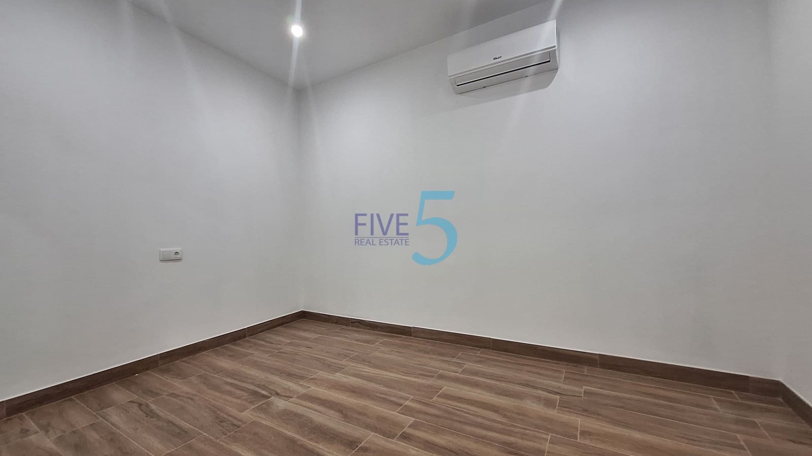 2 quarto Apartamento para venda em Torrevieja com piscina - 143 000 € (Ref: 10097398)