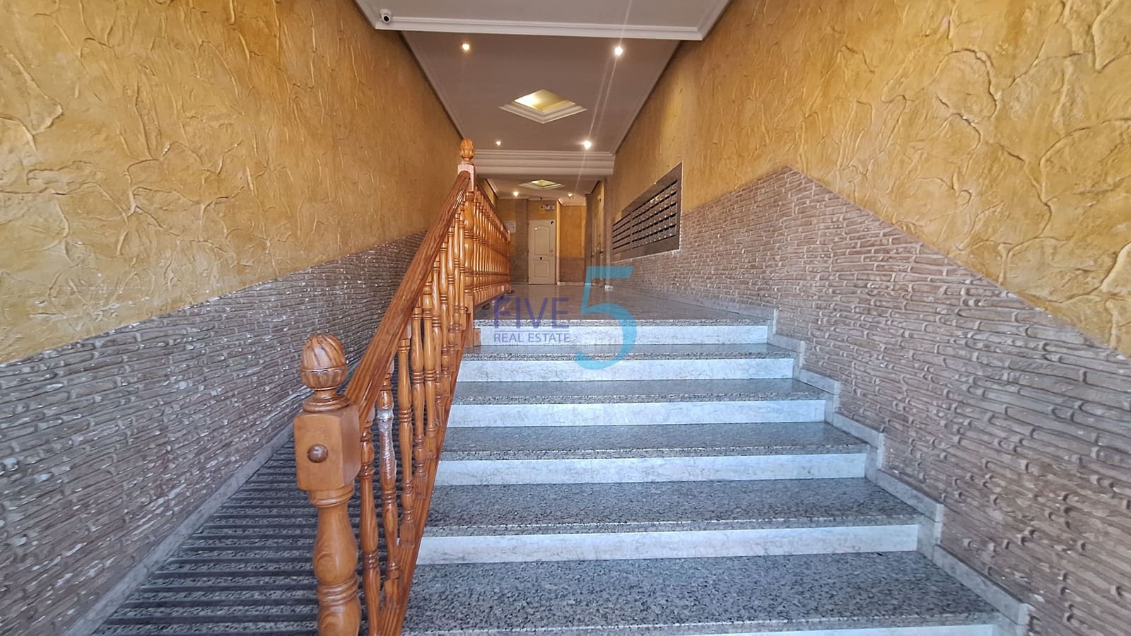 2 quarto Apartamento para venda em Torrevieja com piscina - 143 000 € (Ref: 10097398)