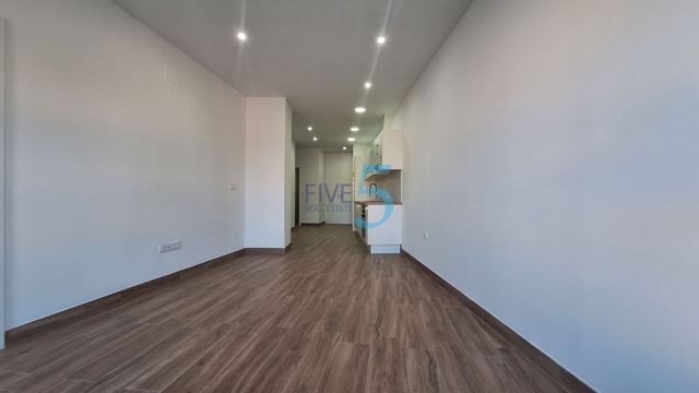 2 quarto Apartamento para venda em Torrevieja com piscina - 143 000 € (Ref: 10097398)
