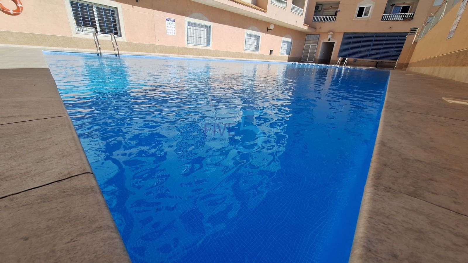 2 quarto Apartamento para venda em Torrevieja com piscina - 143 000 € (Ref: 10097398)