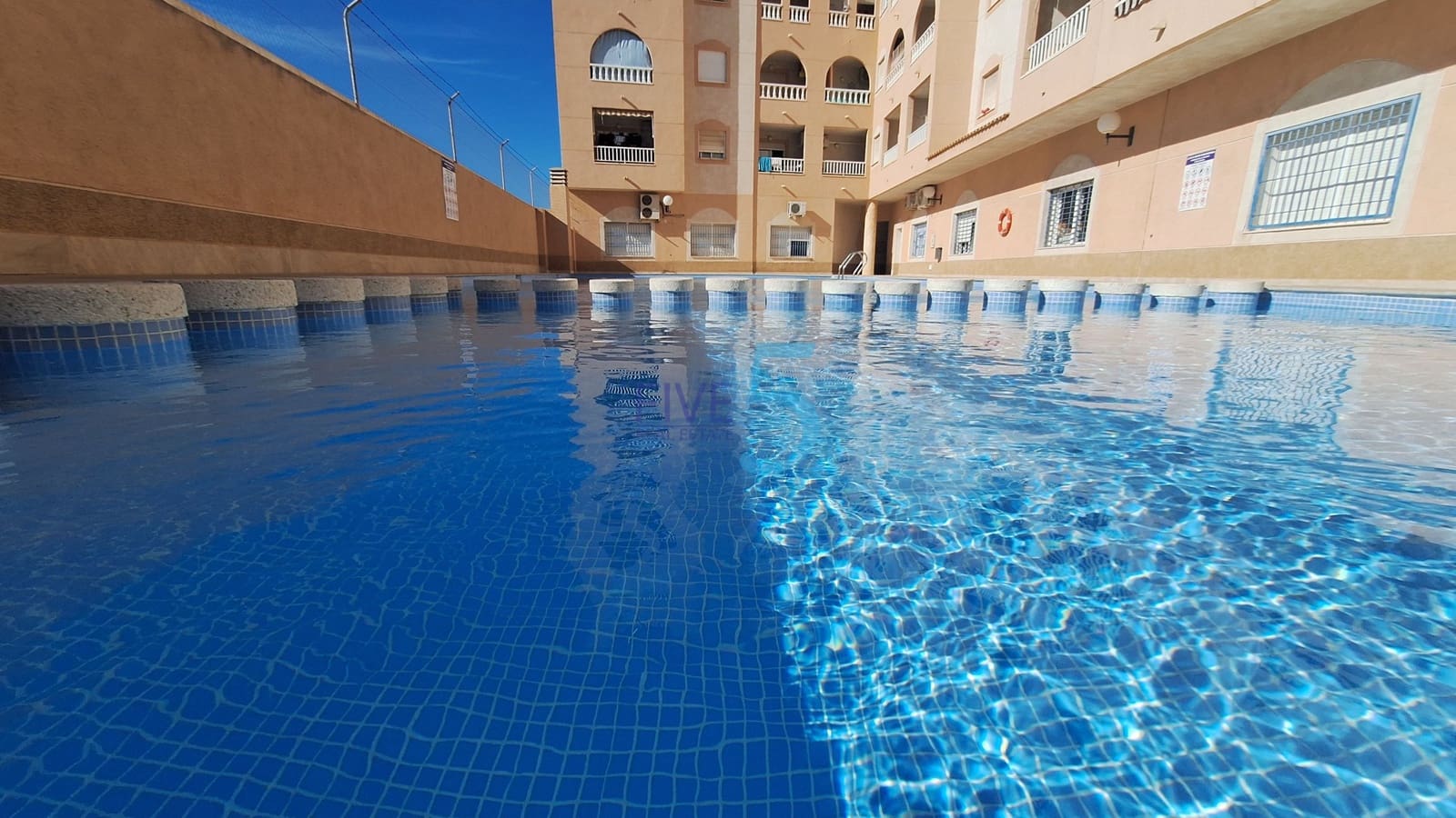 2 quarto Apartamento para venda em Torrevieja com piscina - 143 000 € (Ref: 10097398)