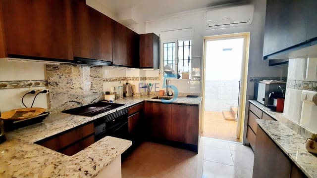 Casa de 3 habitaciones en Pilar de la Horadada en venta - 259.950 € (Ref: 10097399)