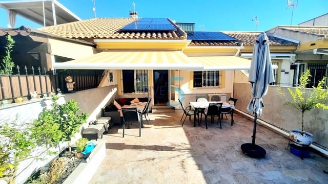 Casa de 3 habitaciones en Pilar de la Horadada en venta - 259.950 € (Ref: 10097399)
