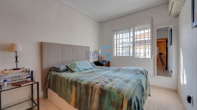 3 Zimmer Haus zu verkaufen in Pilar de la Horadada mit Garage - 259.950 € (Ref: 10097399)