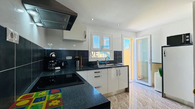 Apartamento de 2 habitaciones en La Regia, Orihuela en venta con piscina garaje - 195.000 € (Ref: 10097400)