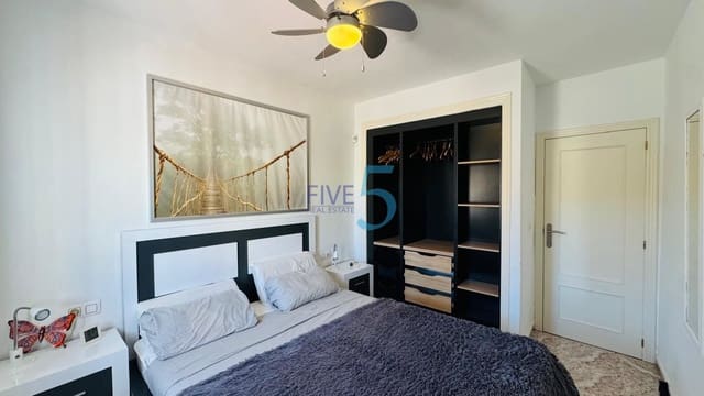 Apartamento de 2 habitaciones en La Regia, Orihuela en venta con piscina garaje - 195.000 € (Ref: 10097400)