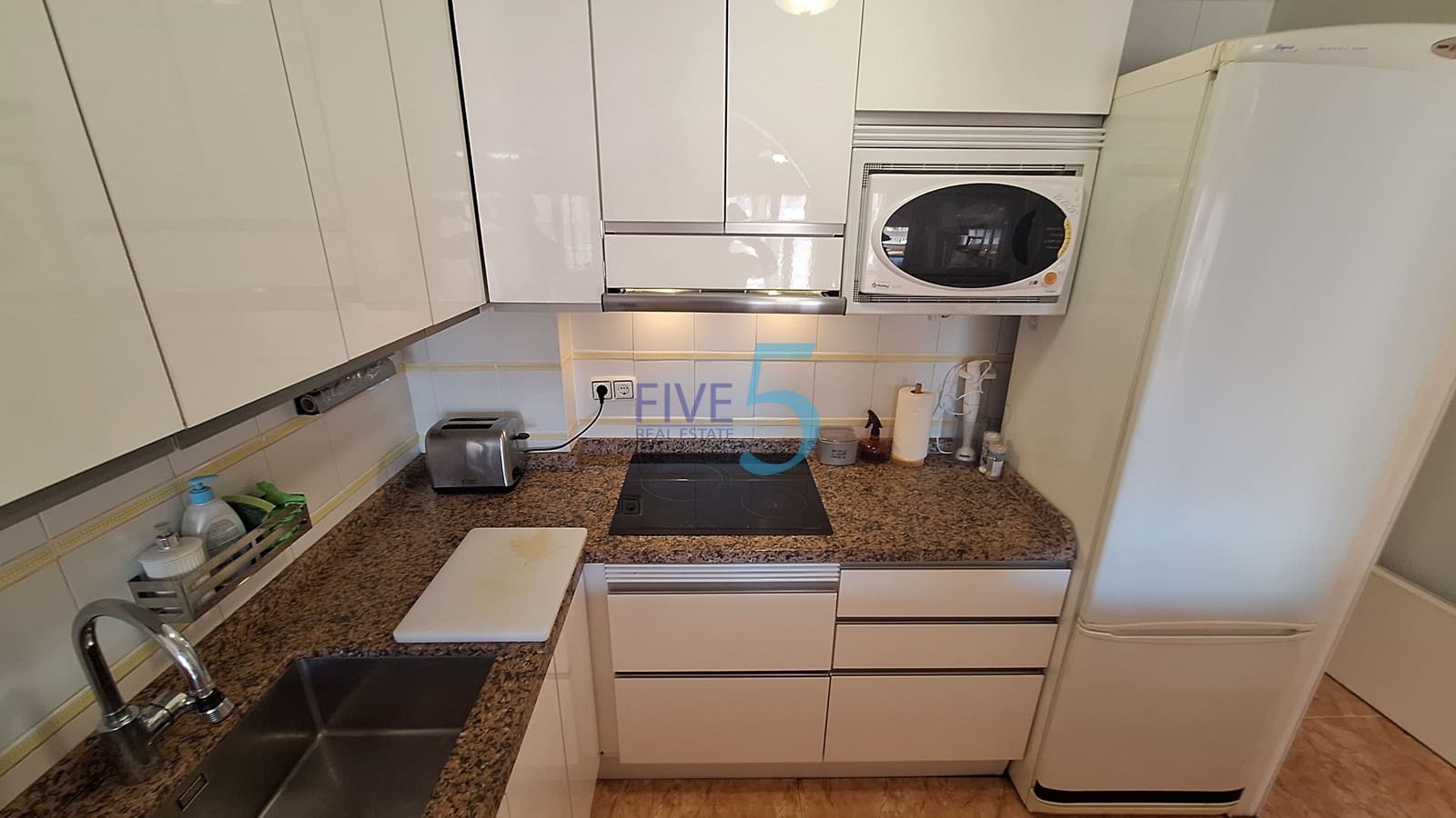 2 makuuhuone Huoneisto myytävänä paikassa Torrevieja - 170 000 € (Ref: 10099034)