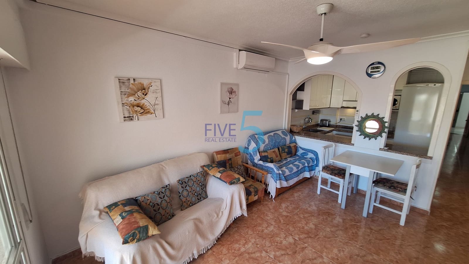 2 makuuhuone Huoneisto myytävänä paikassa Torrevieja - 170 000 € (Ref: 10099034)