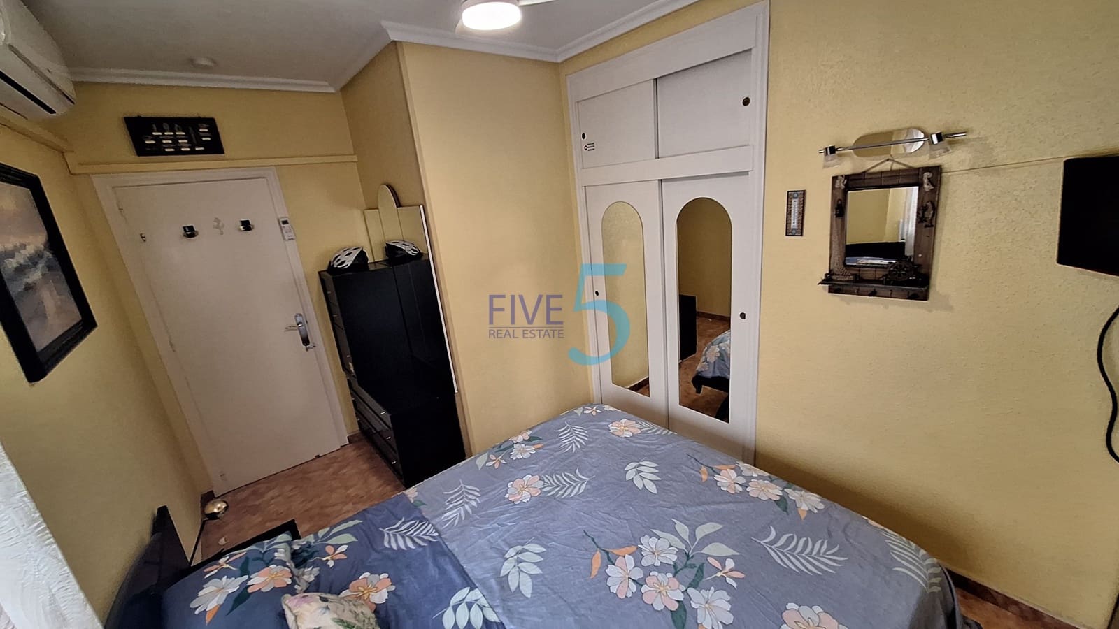 2 makuuhuone Huoneisto myytävänä paikassa Torrevieja - 170 000 € (Ref: 10099034)