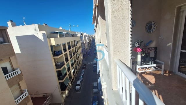 2 makuuhuone Huoneisto myytävänä paikassa Torrevieja - 170 000 € (Ref: 10099034)