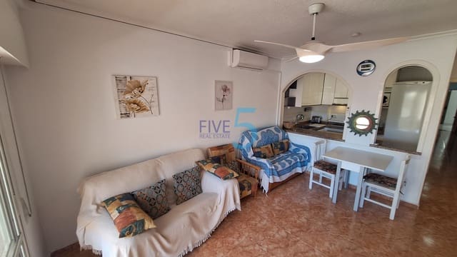 2 makuuhuone Huoneisto myytävänä paikassa Torrevieja - 170 000 € (Ref: 10099034)