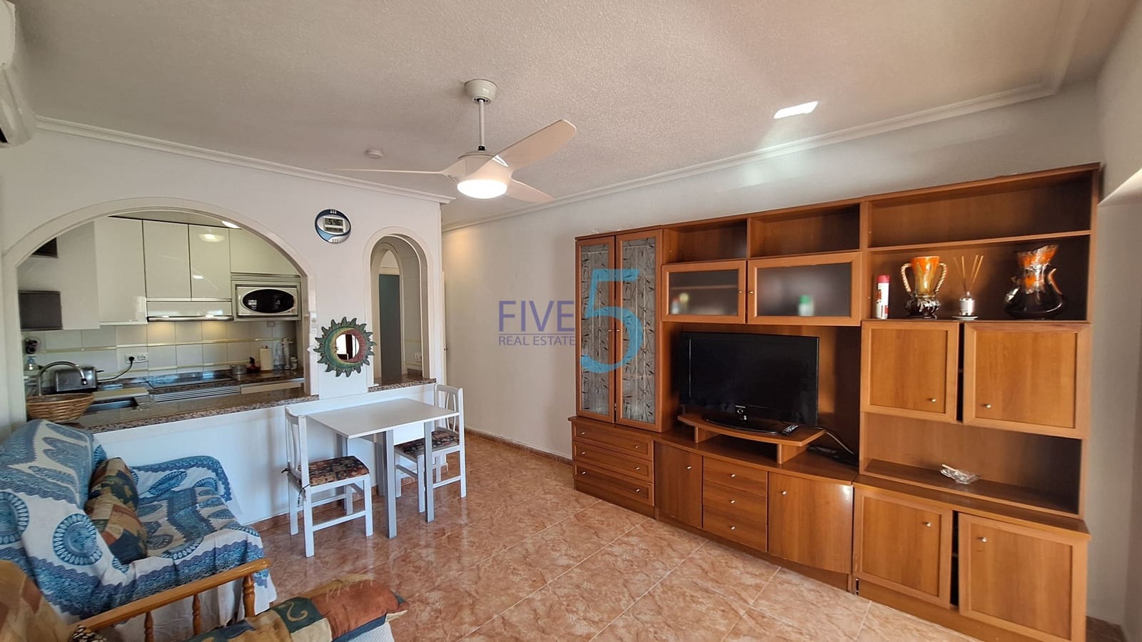 2 makuuhuone Huoneisto myytävänä paikassa Torrevieja - 170 000 € (Ref: 10099034)