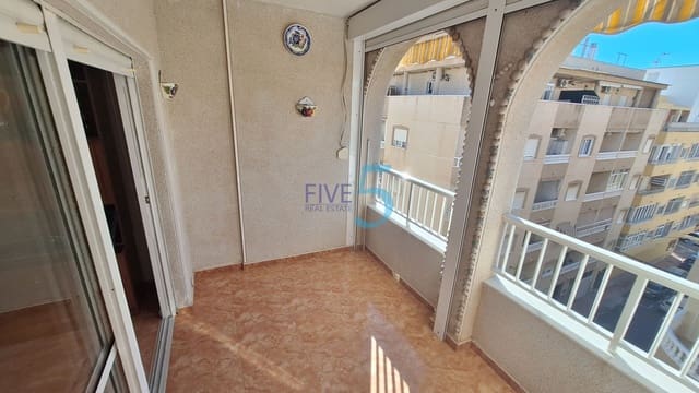 2 makuuhuone Huoneisto myytävänä paikassa Torrevieja - 170 000 € (Ref: 10099034)