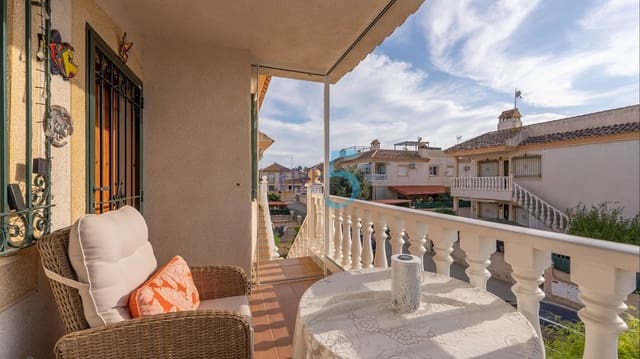 2 soveværelse Lejlighed til salg i Villamartin, Orihuela med swimmingpool garage - € 169.999 (Ref: 10099035)