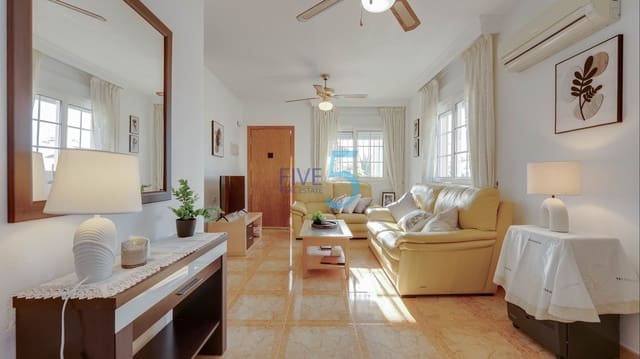 2 soveværelse Lejlighed til salg i Villamartin, Orihuela med swimmingpool garage - € 169.999 (Ref: 10099035)