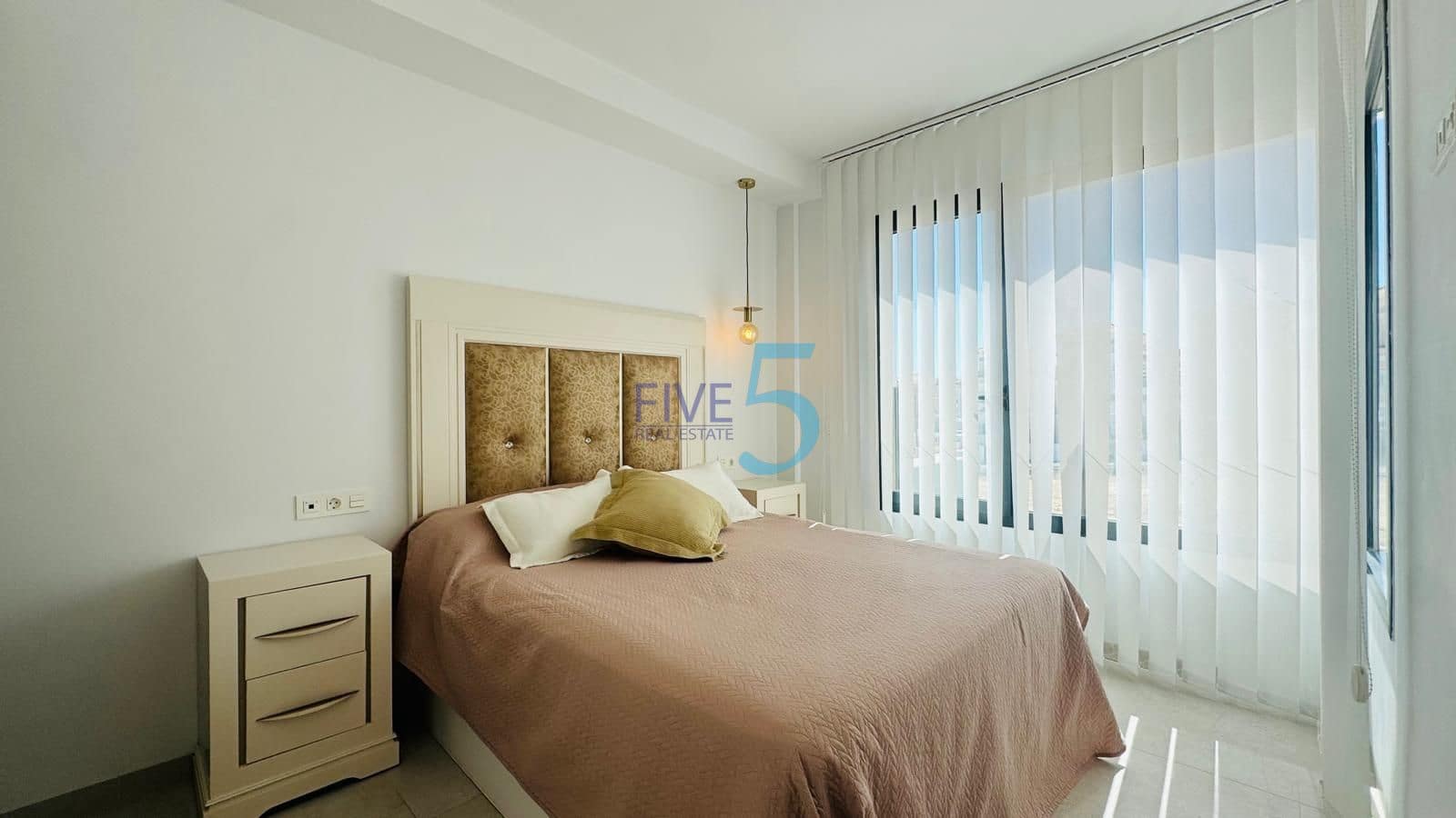 3 sovrum Hus till salu i Villamartin med pool - 324 900 € (Ref: 10099513)